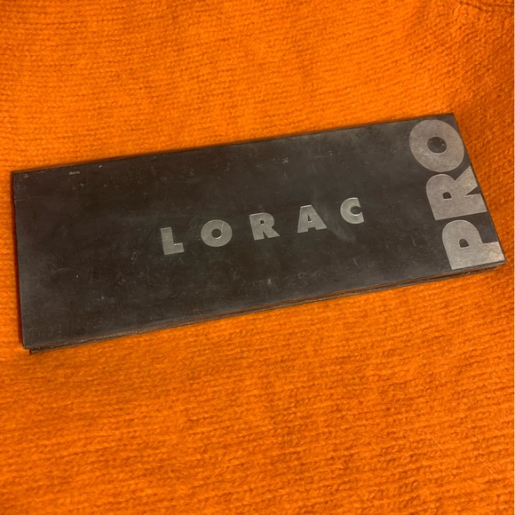 ❕ LORAC Pro Palette 1 - Picture 2 of 3